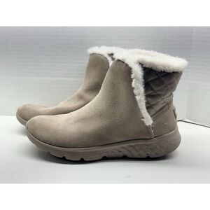 Skechers On-The-Go 400 Cozies Women's Sz 8.5 Beige Suede Fur‎ Trim Ankle Boots